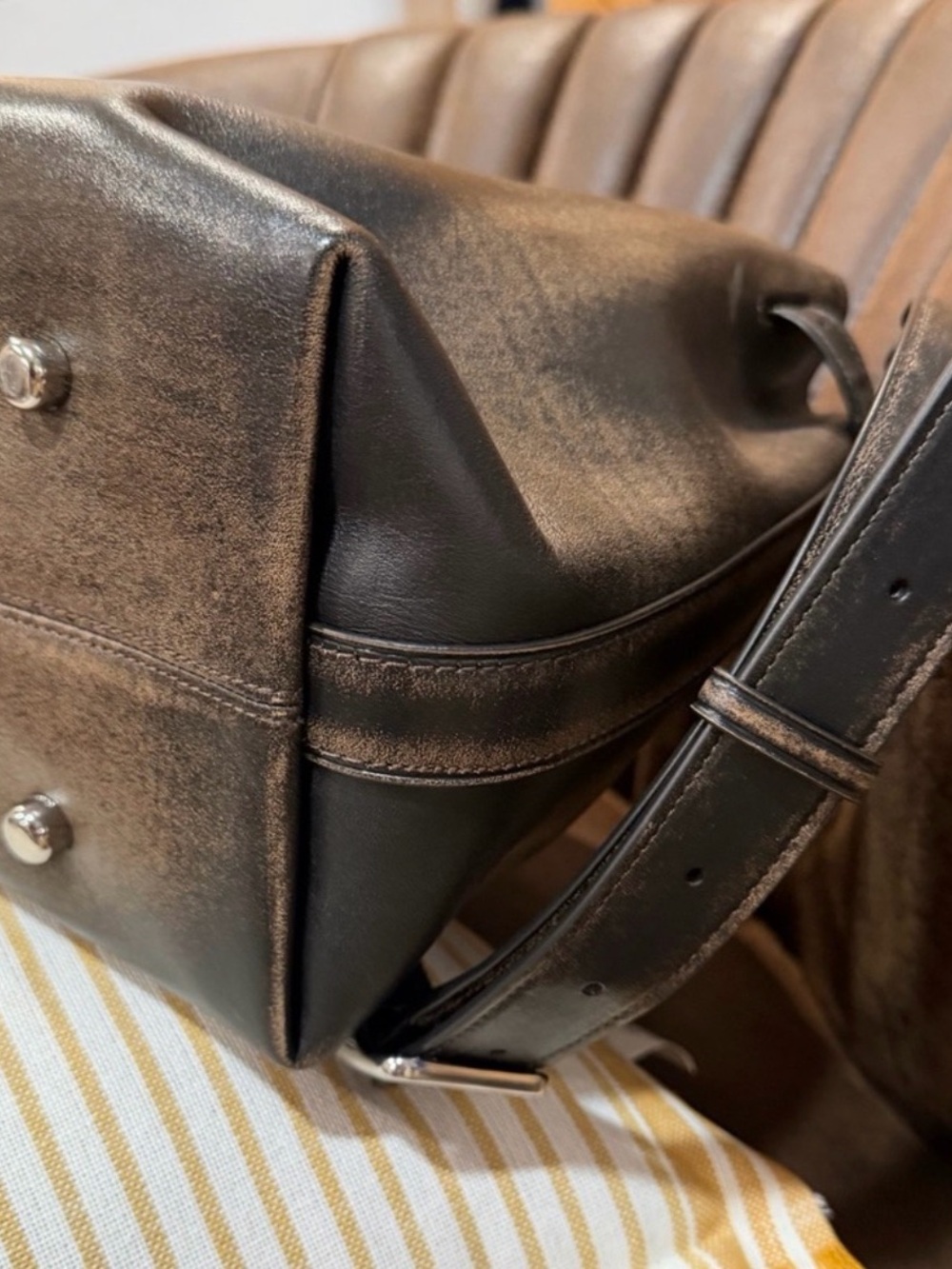 Coach Runway Soft Empire Carryall Loved Leather 40 Bag - Picture 9 of 11